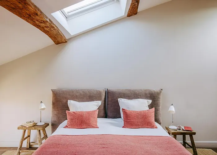 Hôtel accueillant les animaux: Logis de la Cadène